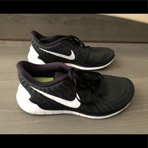 Black Nike free RN size 7